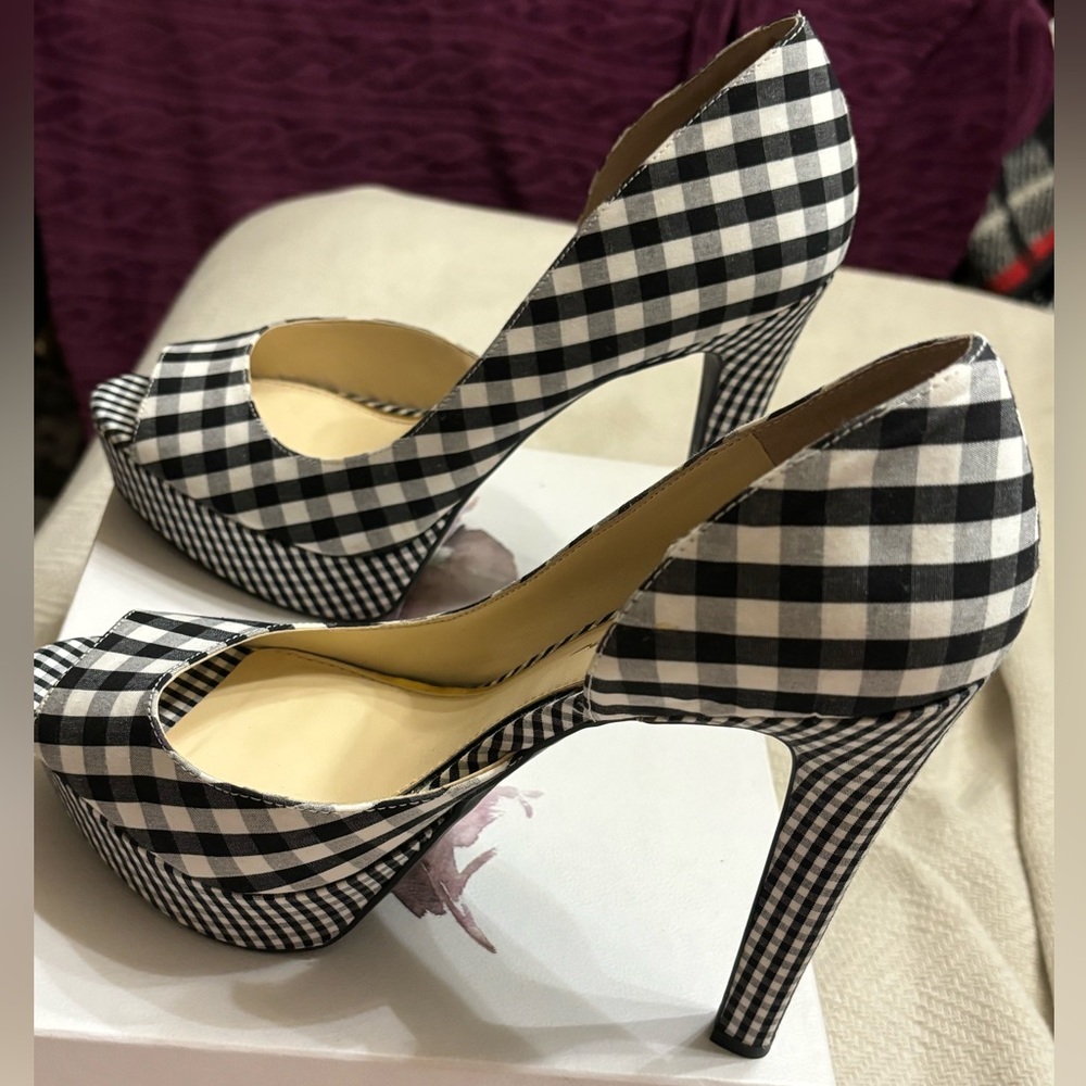Jessica Simpson size 10, black and white gingham Martella stilettos never worn